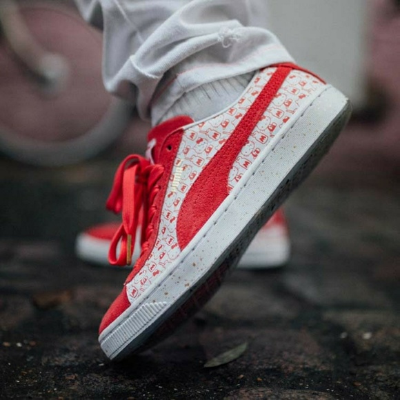 PUMA X HELLO KITTY ONLY SZ 8.5 LEFT - Picture 7 of 7